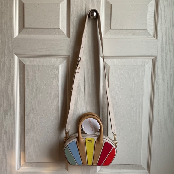 Authentic SEE BY CHLOÉ Shell-Shape Bag - Picture 16 of 16